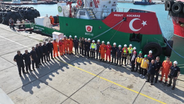 Ceyhan'da kıyı tesisi petrol kirliliğine müdahale tatbikatı gerçekleştirldi.